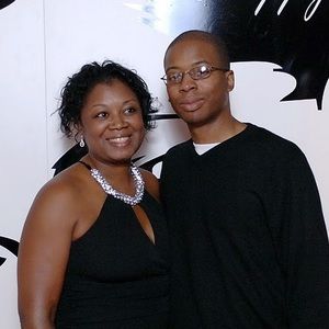 Meet your Posher, Lucy